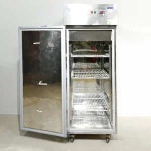 Nevera per a hostaleria ISA 620 litres de segona mà en venda a cabauoportunitats.com