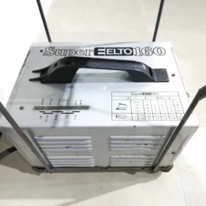 Soldadora de elèctrode SUPER ELTO 160 de segona mà en venda a cabauoportunitats.com Balaguer - Lleida - Catalunya