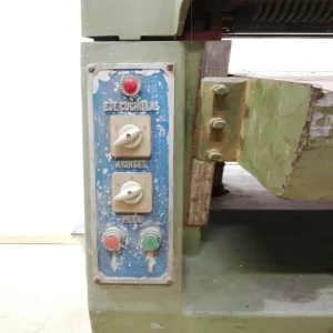 Regruixadora per de fusta IVOLA R - 402 de segona mà en venda a cabauoportunitats.com Balaguer - Lleida - Catalunya