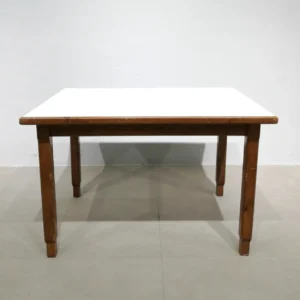 Taula de fusta 120x80cm de segona mà en venda a cabauoportunitats.com