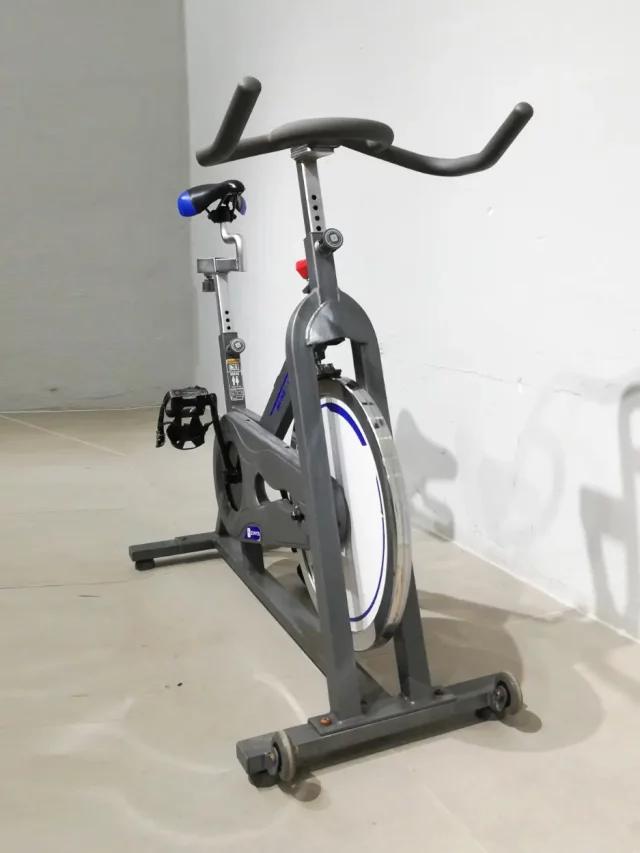 Bicicleta estàtica DOMYOS BIKING V730 de segona mà en venda a cabauoportunitats.com