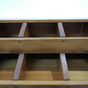 Moble de fusta amb 16 calaixos en venda a cabauoportunitats.com