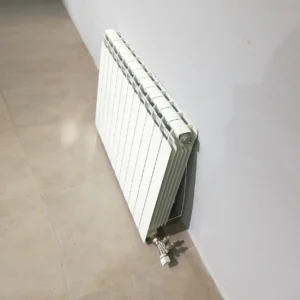 Radiador d'alumini de 12 elements de segona mà en venda a cabauoportunitats.com Balaguer - Lleida - Catalunya