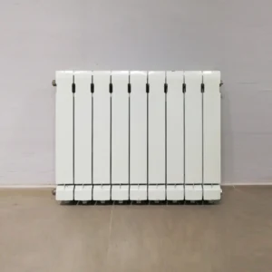 Radiador d'alumini de 9 elements de segona mà en venda a cabauoportunitats.com Balaguer - Lleida - Catalunya
