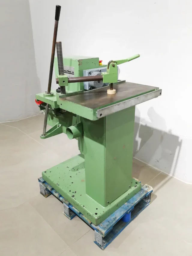 Madrinadora de ranura CM80-T de segona mà en venda a cabauoportuniats.com