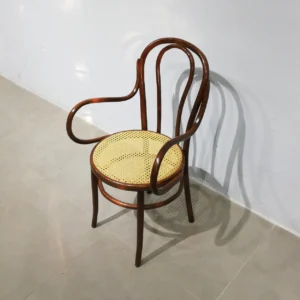 Sillón tipo thonet de segunda mano