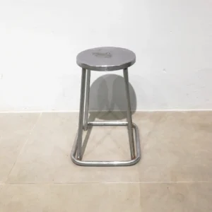 Taburetes metálicos de segunda mano en venta en cabauoportunitats.com