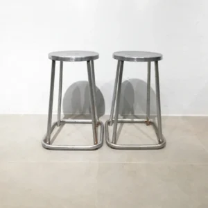 Taburetes metálicos de segunda mano en venta en cabauoportunitats.com