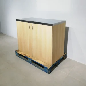 Armari 116x57x91 cm fet de fusta i base de inoxidable en venda a cabauoportunitats.com