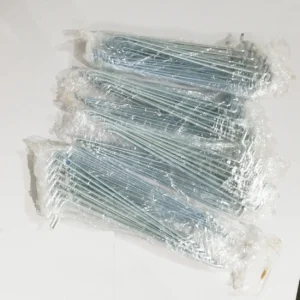 Expositor per a botiga amb 56 ganxos de segona mà 53x40x179 cm a cabauoportunitats.com