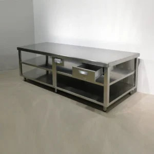 Taula d'acer inoxidable 277x111x90 en venda a cabauoportunitats.com