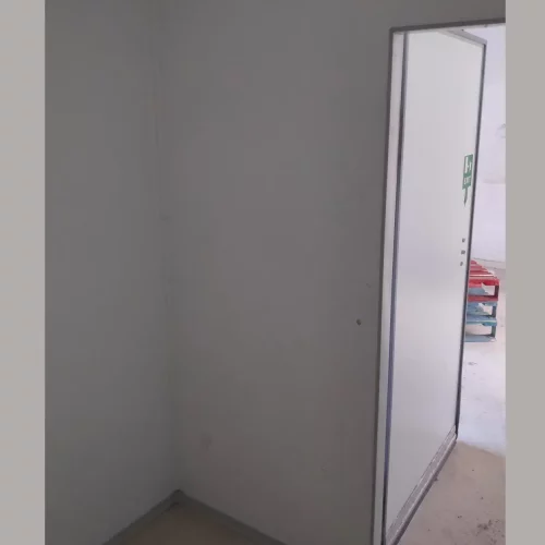Cámara frigorífica de 200x200cm de segunda mano en venta en cabauoportunitats.com
