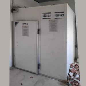 Cámara frigorífica de 200x200cm de segunda mano en venta en cabauoportunitats.com