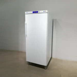 Nevera LIEBHERR d'una porta de 569 litres de segona mà en venda a cabauoportunitats.com