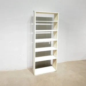 Prestatgeria de fusta 67x26x172 cm de segona mà en venda a cabauoportunitats.com
