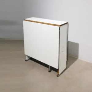 Mesa de fórmica plegable de segunda mano en venta en cabauoportunitats.com