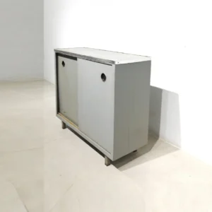 Armario metálico para taller, granja, fabrica de segunda mano en venta en cabauoportunitats.com