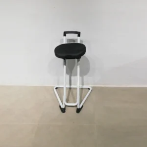 Taburete de taller nuevo en venta en cabauoportunitats.com