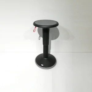 Tamboret de plàstic nou Ø33x66cm en venda a cabauoportunitats.com