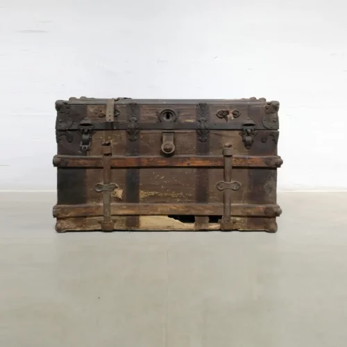 Bagul de fusta antic 86x51x60 cm en venda a cabauoportunitats.com