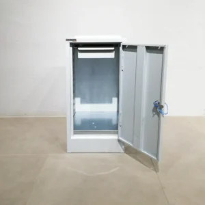 Armario metálico 35x35x75cm nuevo en venta en cabauoportunitats.com