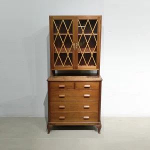 Armario antiguo modernista en venta en cabauoportunitats.com