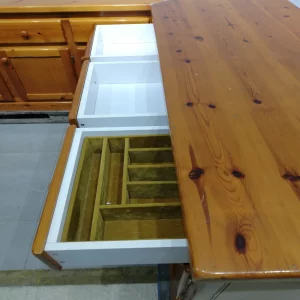 Moble L de menjador de fusta 210x65x198x58x83 cm de segona mà en venda a cabauoportunitats.com