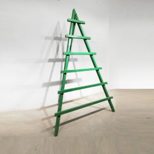 Escalera de madera color verde 268cm de segunda mano
