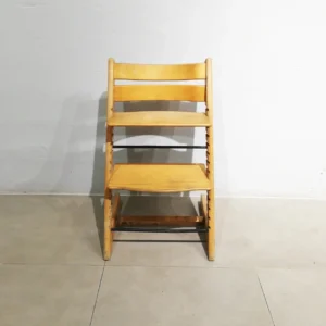 Trona infantil STROKKE TRIP TRAP de segunda mano en venta en cabauoportunitats.com