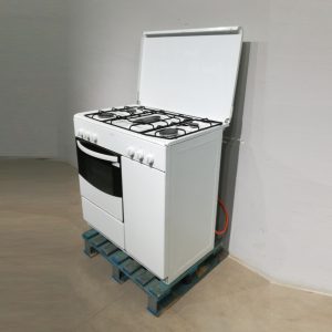 Cocina CORBERÓ 5 fuegos + horno de segunda mano en venta en cabauoportunitats.com