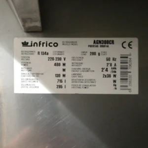 Frigorífico expositor INFRICO de segunda mano en venta en cabauoportunitats.com