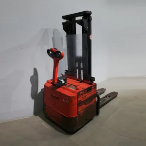 Apilador LINDE L-14 1700kg de segunda mano en venta en cabauoportunitats.com