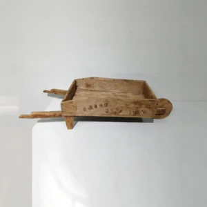 Carretilla decorativa de madera de segunda mano en venta en cabauoportunitats.com