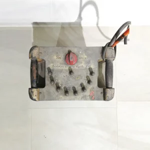 Soldadora eléctrica AGUILA de segunda mano en venta en cabauoportunitats.com