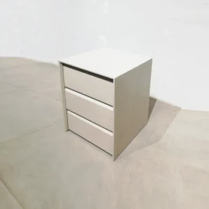 Cajonera de segunda mano fabricada con melamina en venta en cabauoportunitats.com