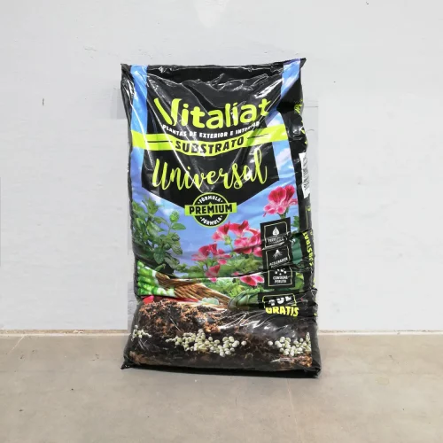 Saco de sustrato Universal VITALIADO 50L en venta en cabauoportunitats.com