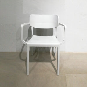 Sillas apilables de plástico gris 55x43x78cm de segunda mano en venta en cabauoportunitats.com