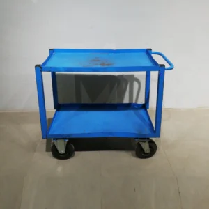 Carro de segunda mano con 2 pisos de 107x51x90cm procedente de un final de stock en venta en cabauoportunitats.com