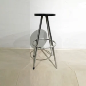 Taburetes de segunda mano (lote 7 unidades) en venta en cabauoportunitats.com