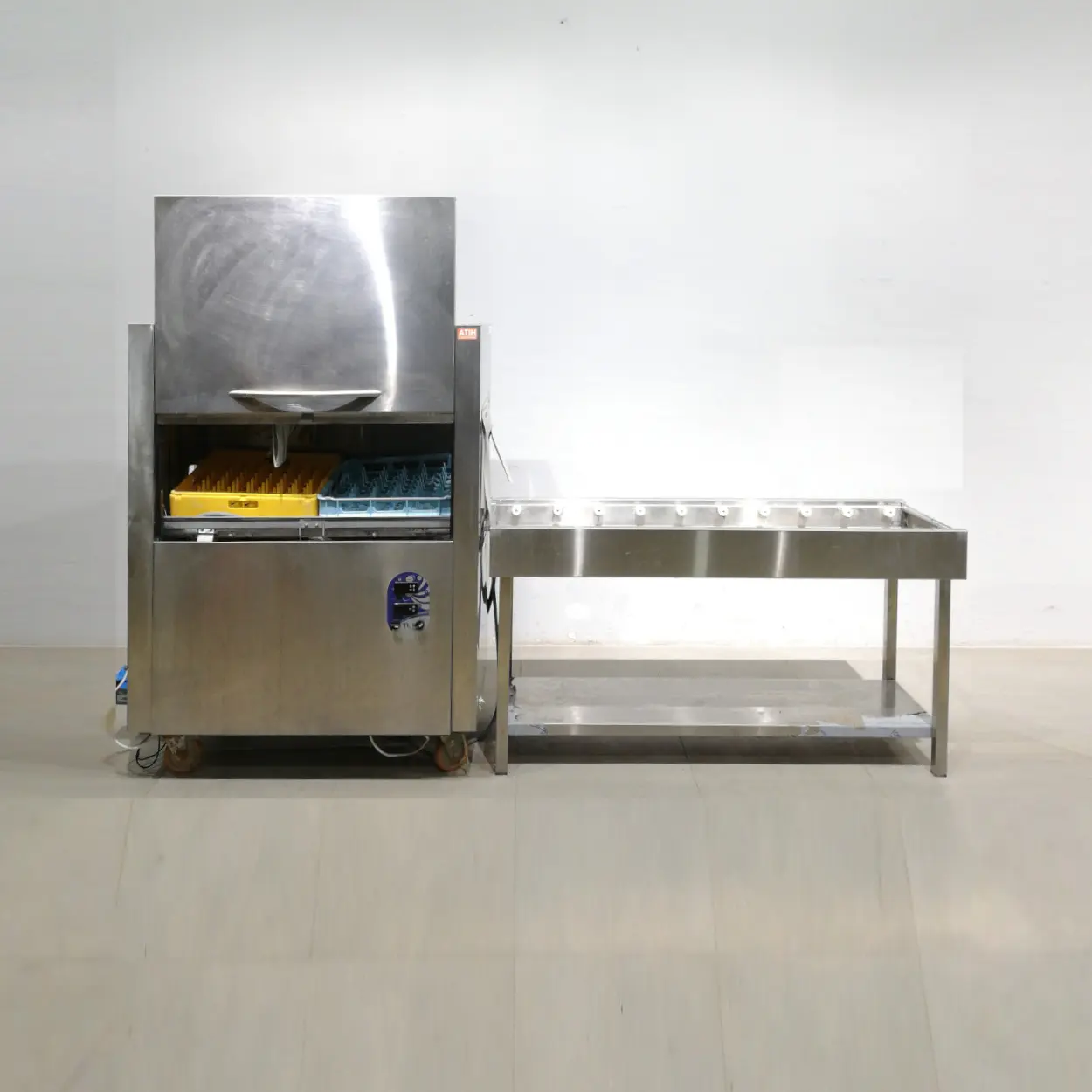 Tren de rentat de segona mà procedent d'una empresa en tancament en venda a cabauoportunitats.com