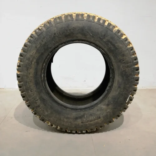 Neumático pIRELLI 10-15 IM81 de segunda mano en venta en cabauoportunitats.com