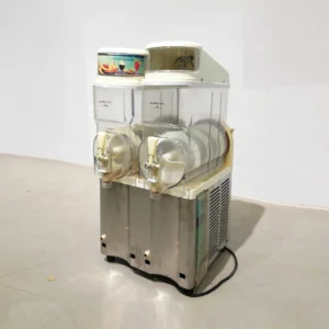 Màquina de granissats SENCOTEL GHZ-228 de dos cubetes de 12 litres cadascuna de segona mà a cabauoportunitats.com