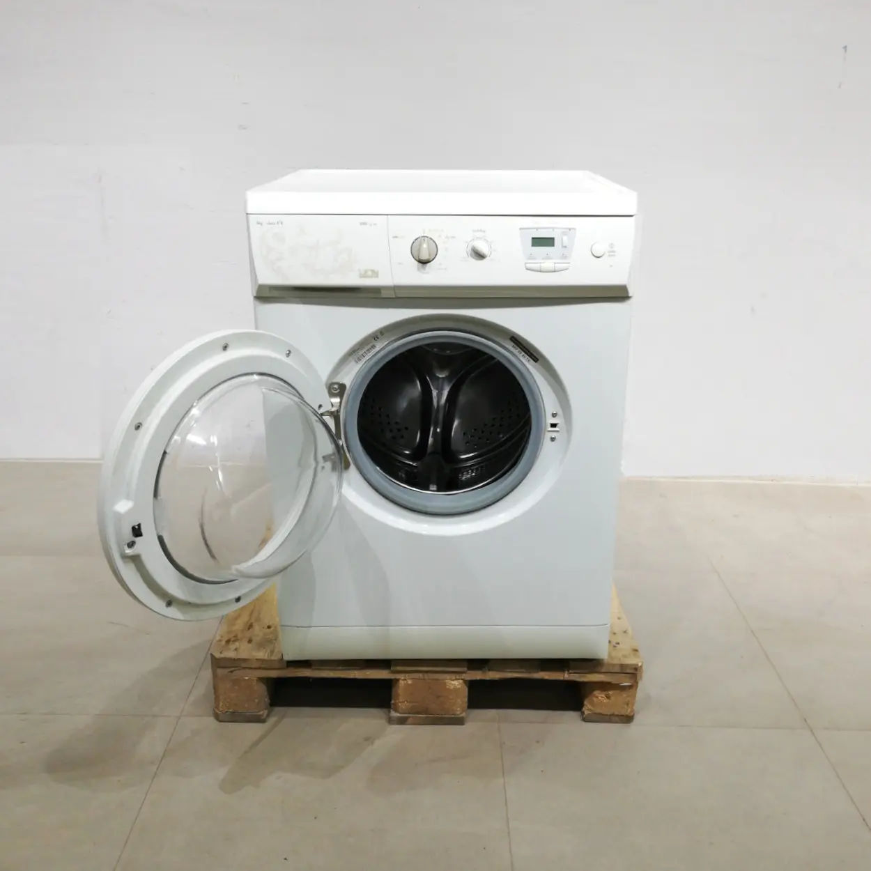 Rentadora EDESA FANTASY 620 6 kg AA de segona mà en bon estat en venda a cabauoportunitats.com