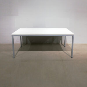 Escritorio 180x80x76cm de segunda mano en venta en cabauoportunitats.com