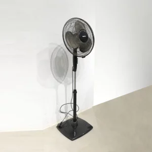 Ventilador de pié ROWENTA ø45cm de segunda mano en venta en cabauoportunitats.com