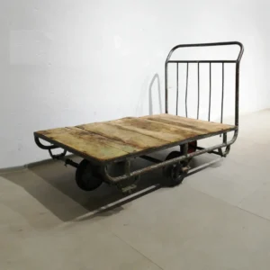 Carro amb plataforma de 500kg de capacitat 122x70x90 cm de segona mà en venda a cabauoportunitats.com