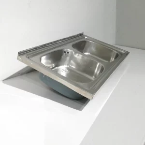 Aigüera d'acer inoxidable de 90x50x20cm de segona mà en bon estat en venda a cabauoportunitats.com