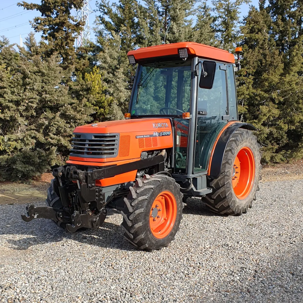 Tractor KUBOTA ME8200