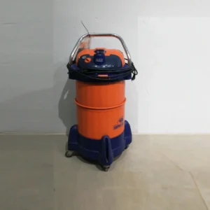 Aspiradora industrial GRIZZLY PLAUTOM GRIZZLY de 30L capacidad en venta en cabauoportunitats.com