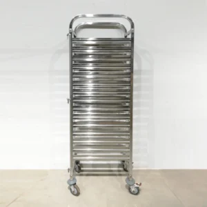 Carro d'acer inoxidable per a 15 safates de 33x55cm de segona mà en venda a cabauoportunitats.com